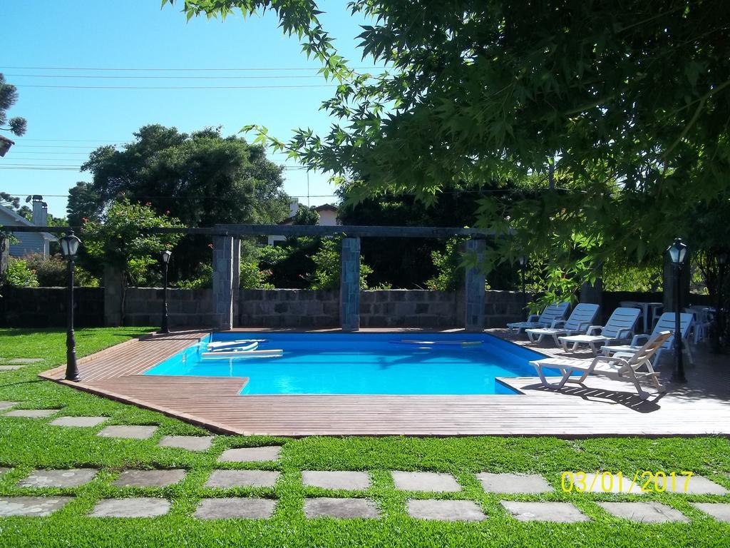 Pousada Casa Rosa Canela Luaran gambar